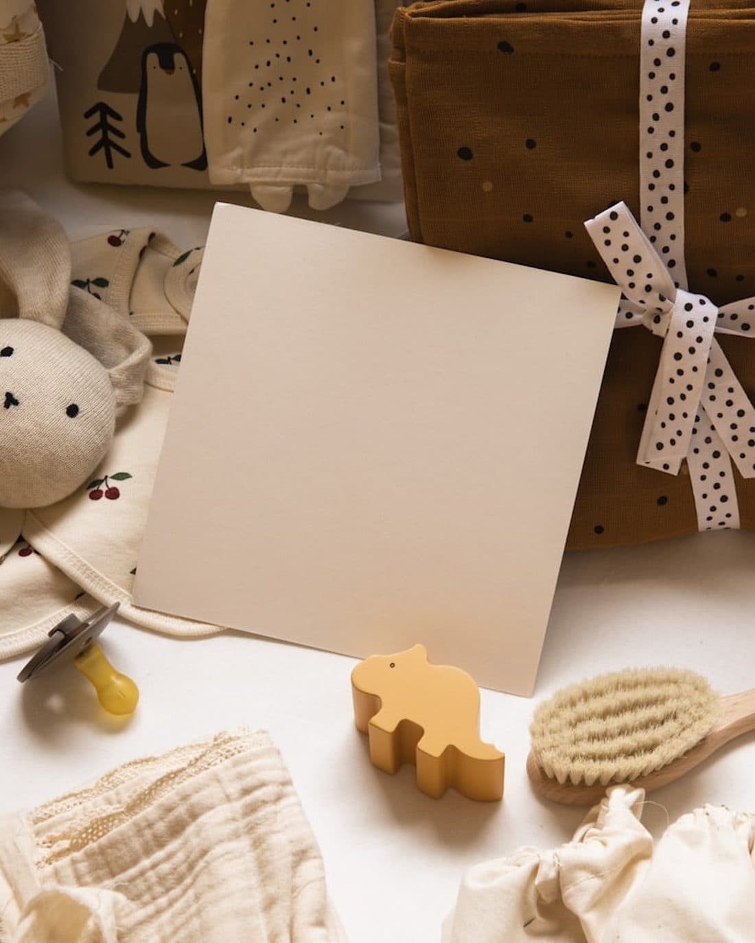 The Newborn Basket in Natural